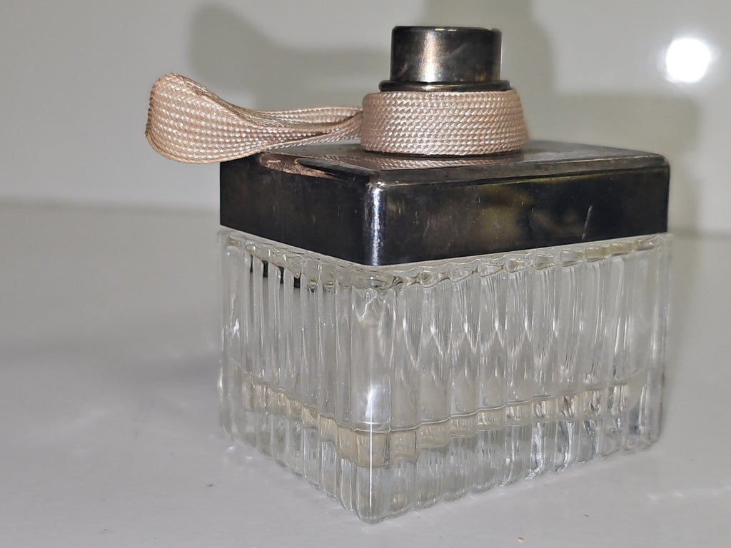Flacon parfum ancien Chloé vintage original, collection rétro, parfum d?occasion