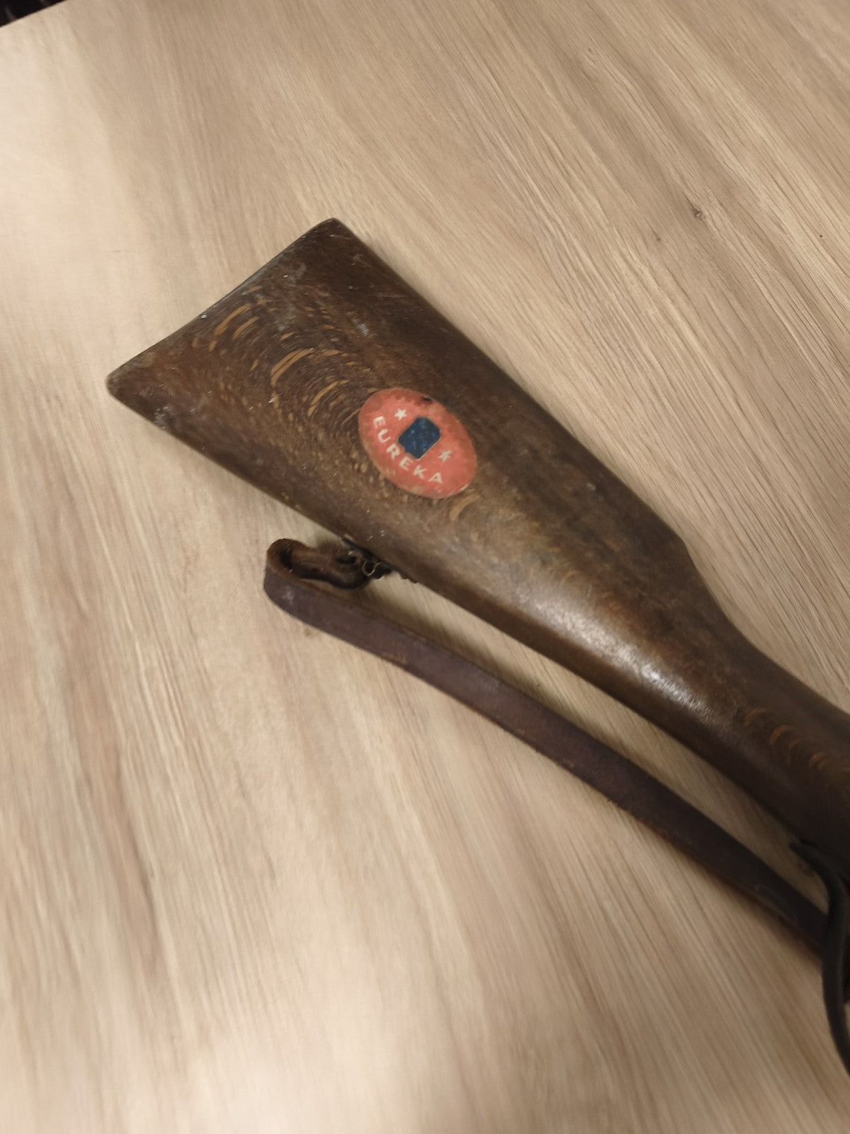 Ancien jouet carabine à plomb bois et métal, collection vintage déco
