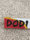 Pin's vintage DODI émaillé rouge blanc jaune badge ancien (Ref 4)