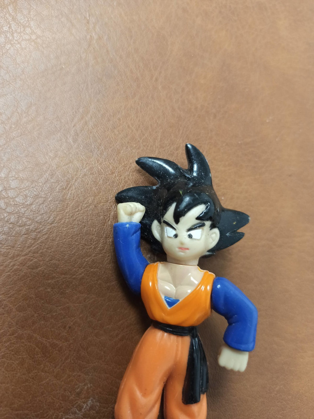 Figurine vintage Dragon Ball Z Goku jouet ancien rétro orange bleu