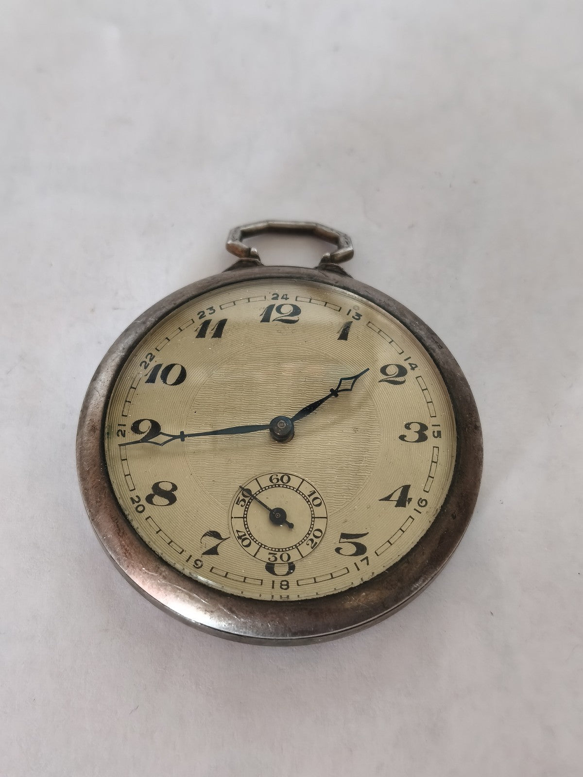 Montre de poche ancienne Ancienne à restaurer vintage collection rétro horlogeri
