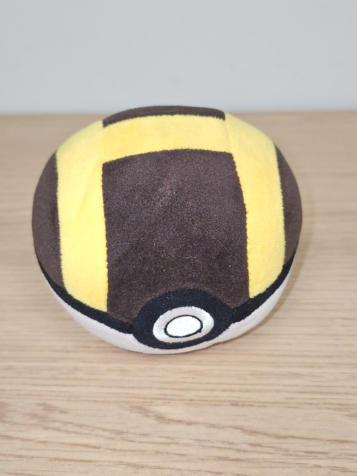 Peluche Ultra Ball Pokémon originale, d'occasion, marque officielle, jouet doux