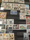 Lot de timbres Monaco thématiques sports, enfance, architecture, couleurs variée