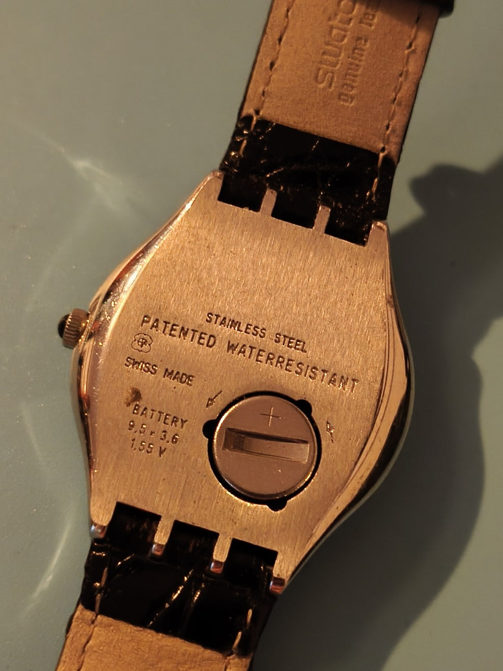 Montre pour homme Swatch authentique, modèle d'occasion, fonctionnement garanti
