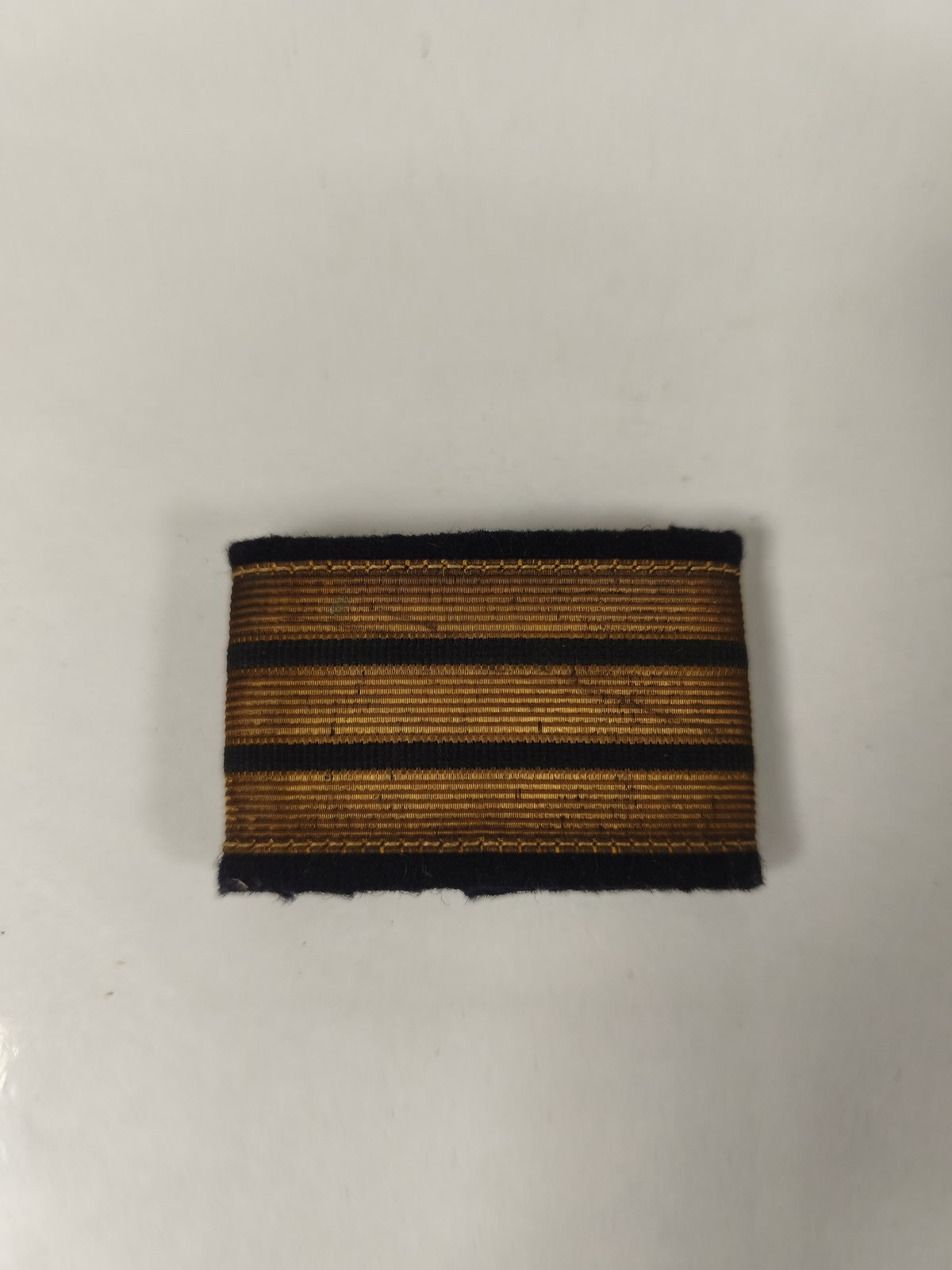 Grade galon tissu capitaine infanterie coloniale bandes dorées rectangulaire