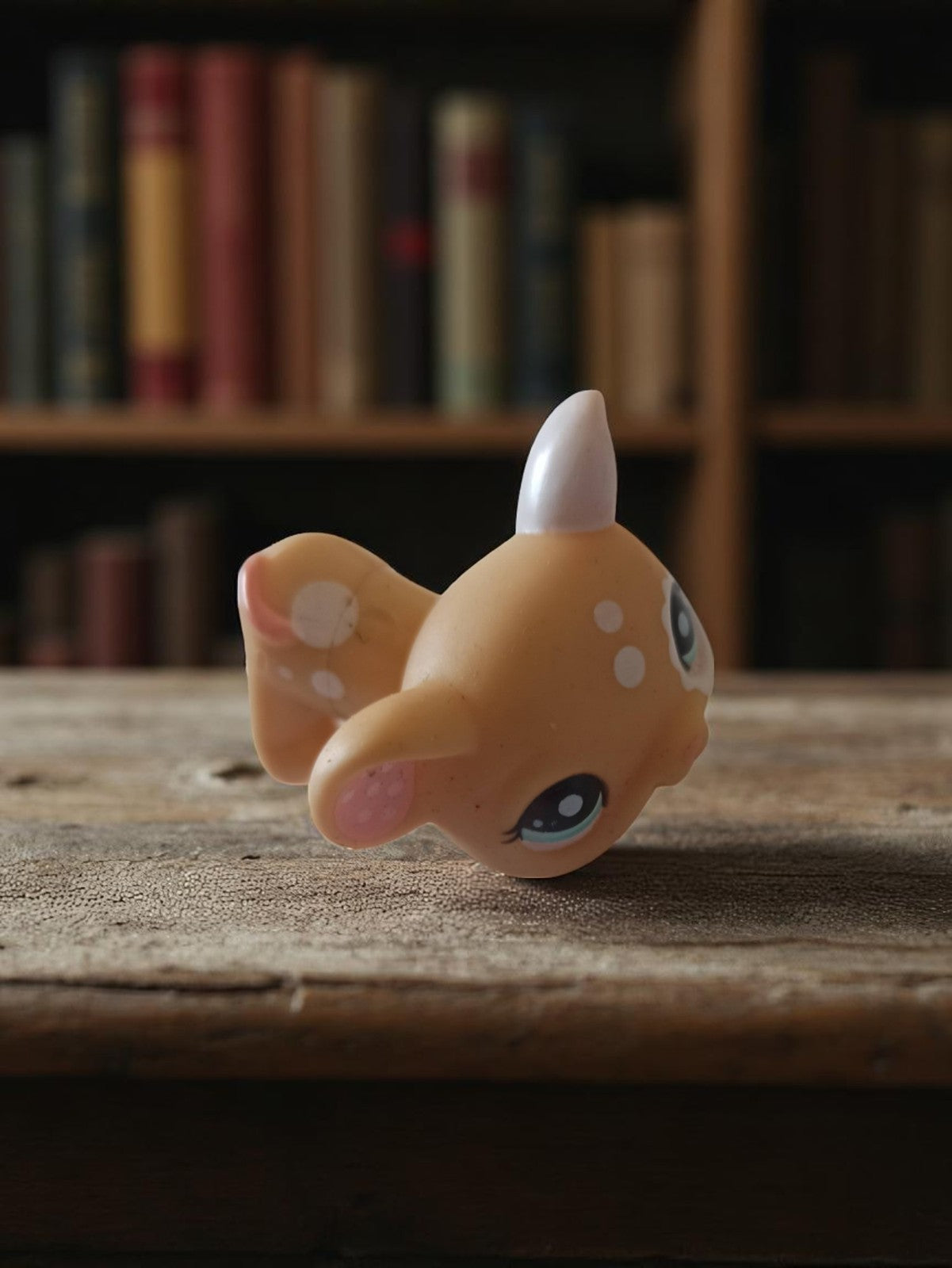 Figurine Petshop vintage faon taches blanches yeux bleus LPS jouet déco