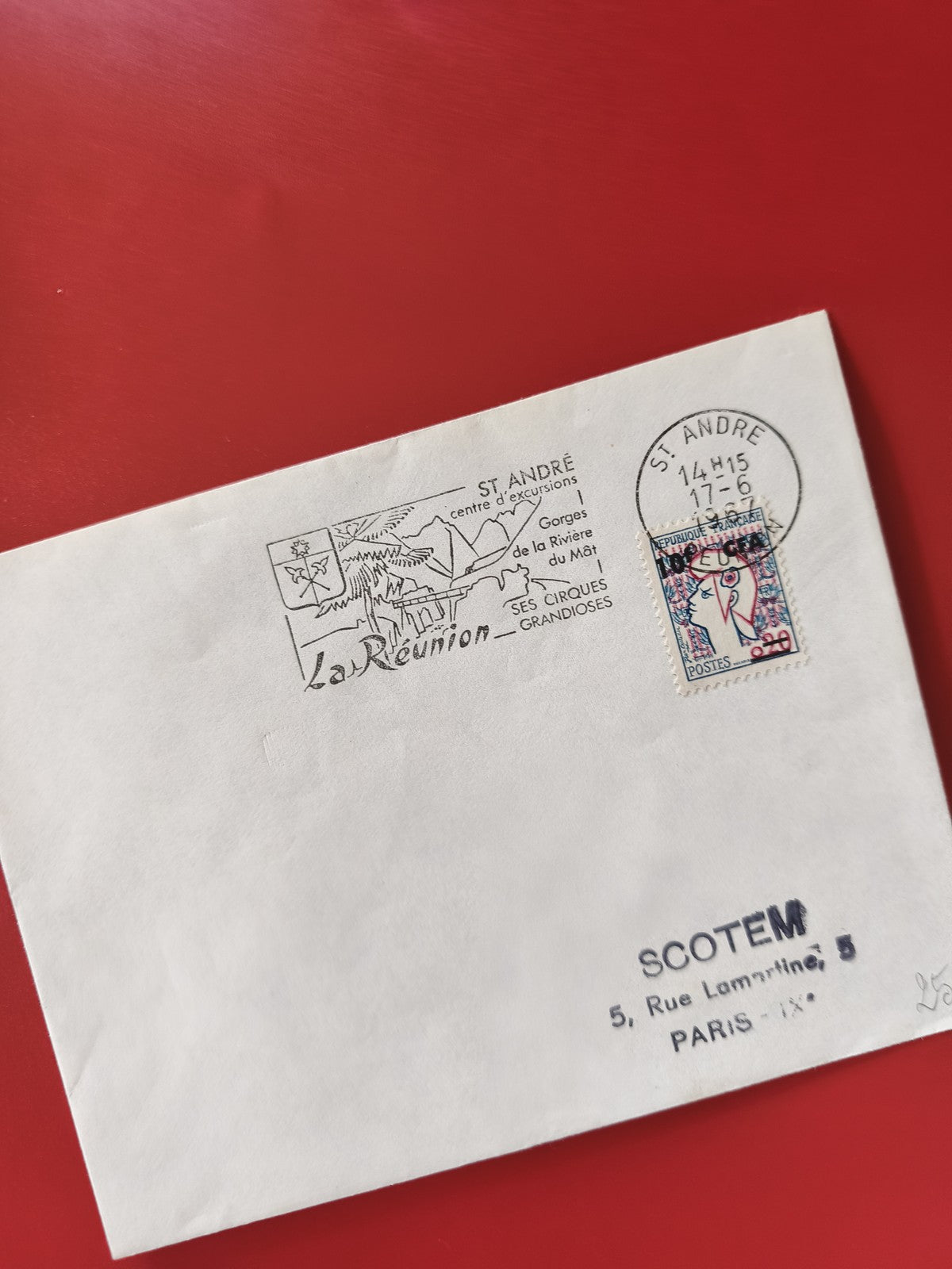 Enveloppe philatélie La Réunion St André timbre illustré cachet Paris