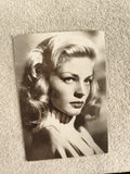 Carte postale ancienne photo glamour Bacall portrait vintage années 40-50