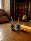 Boucles d’oreilles vintage rétro strass vert émeraude, pendantes, style ancien