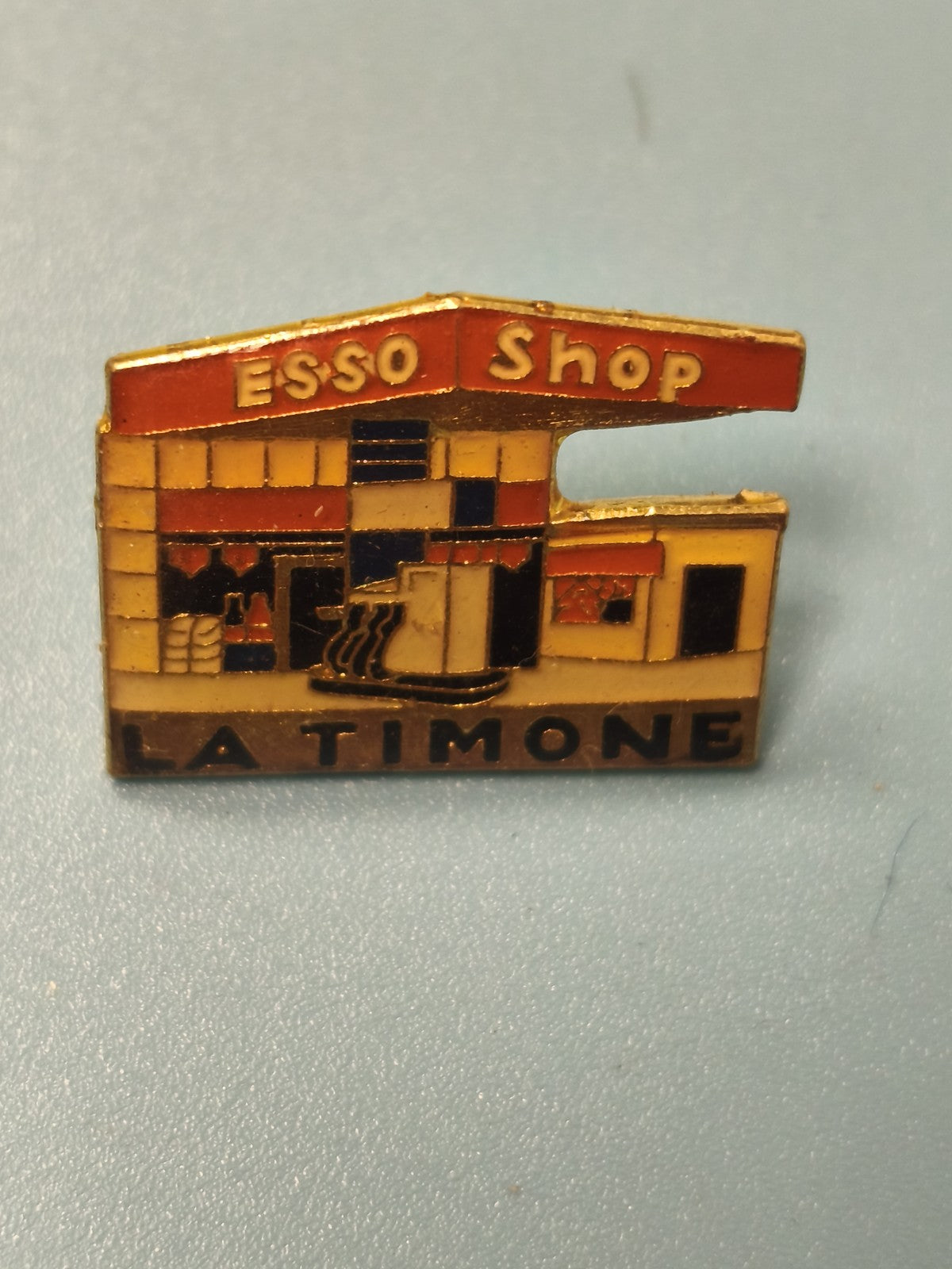 Vintage pin's ESSO Shop La Timone station-service collection (Ref 18)