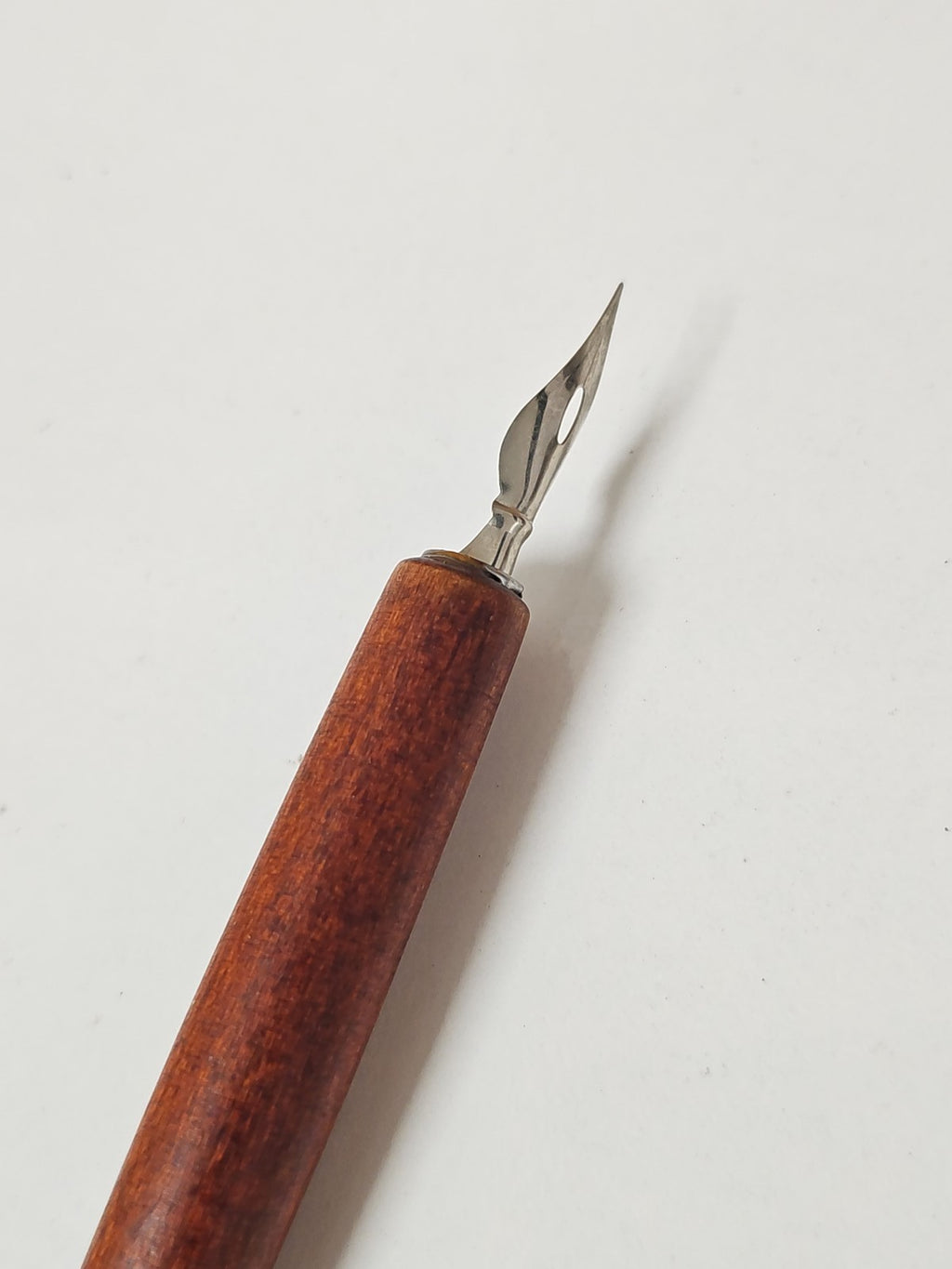 Lot de stylos plume variés écriture, ensemble instruments d'occasion