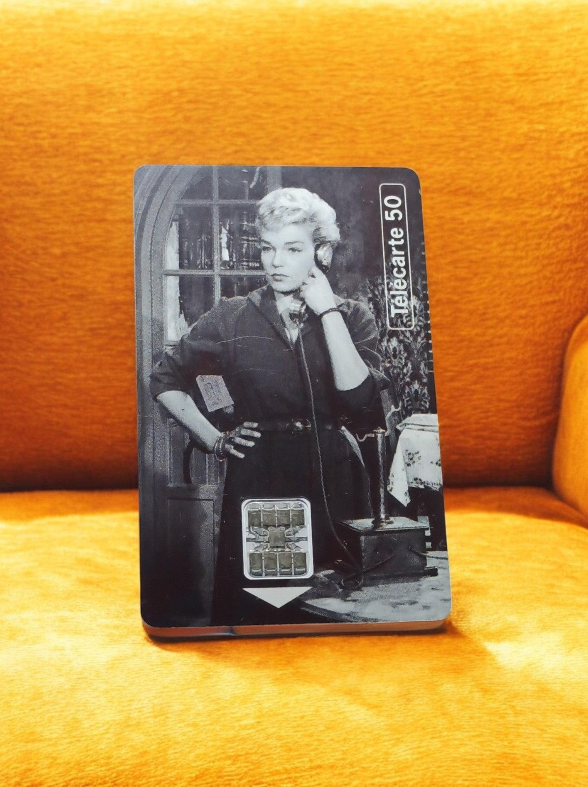 Carte téléphonique vintage Télécarte 50 noir et blanc rétro téléphone