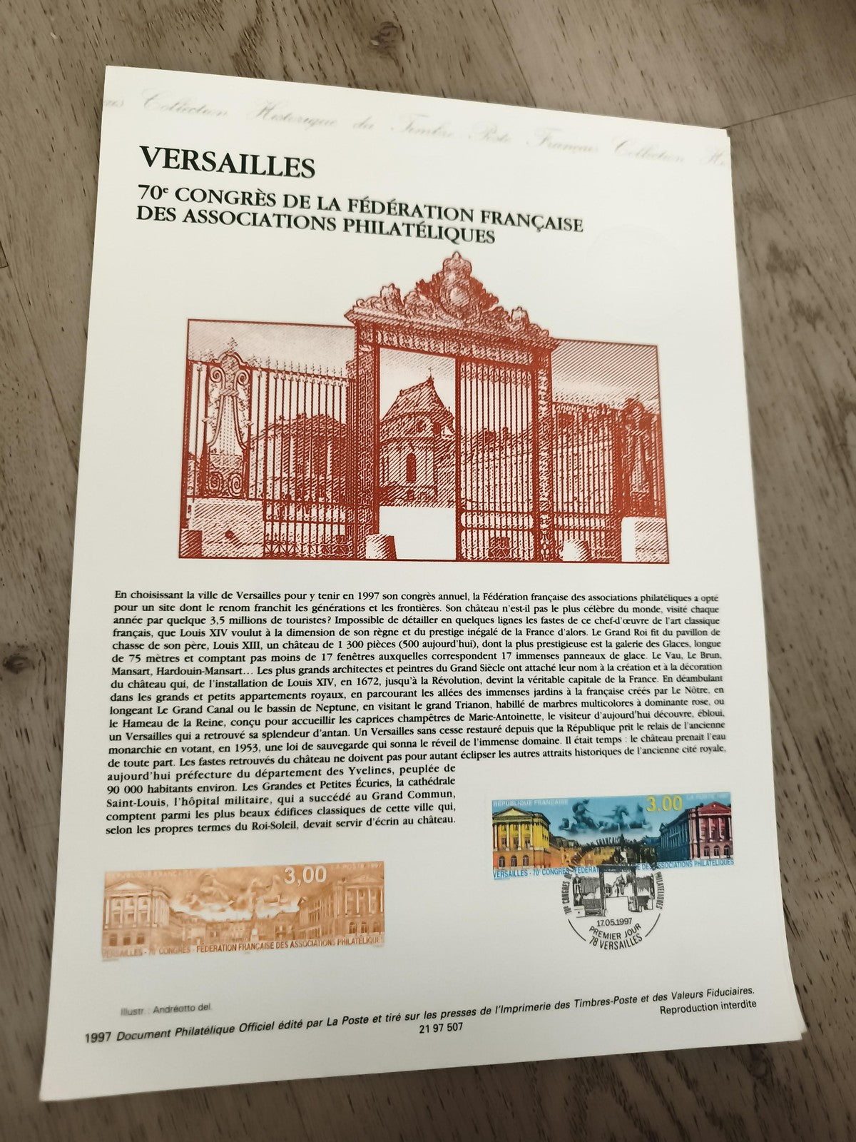 Document philatélique Versailles 1997 70e Congrès Fédérations Timbres Poste