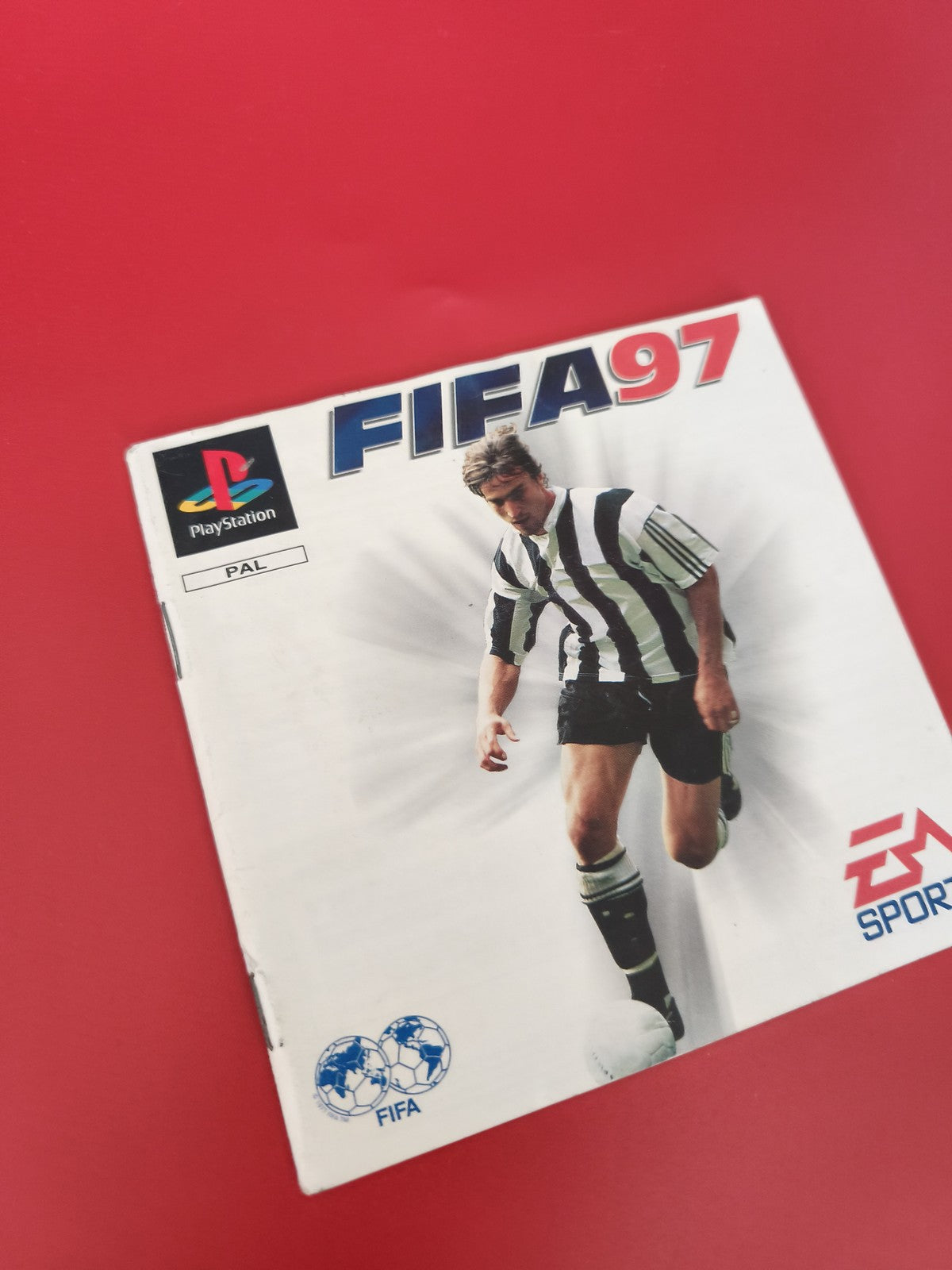 Notice originale pour FIFA 97 PlayStation PS1, manuel seul, version française