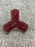 Pin's vintage PRODIMAT rouge logo géométrique, badge ancien années 80-90 (Ref 7)