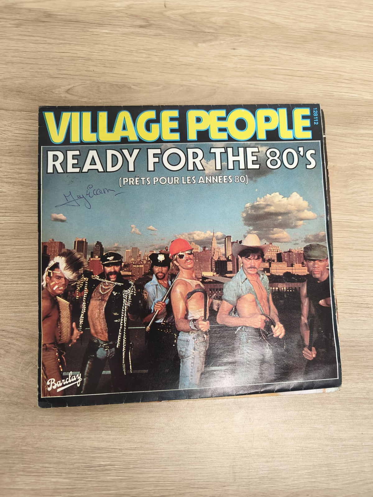 Vinyle 45T Village People Ready For The 80's pochette illustrée Barclay
