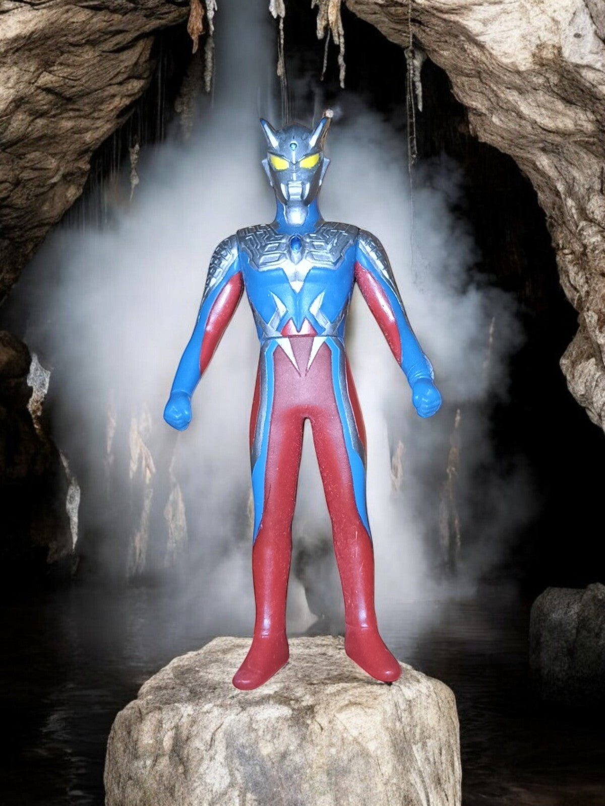 Figurine Ultraman Bandai 2013 bleu rouge, héros japonais, jouet déco