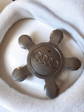 Enjoliveur central Audi ancien, cabochon d’origine vintage, logo 4 anneaux