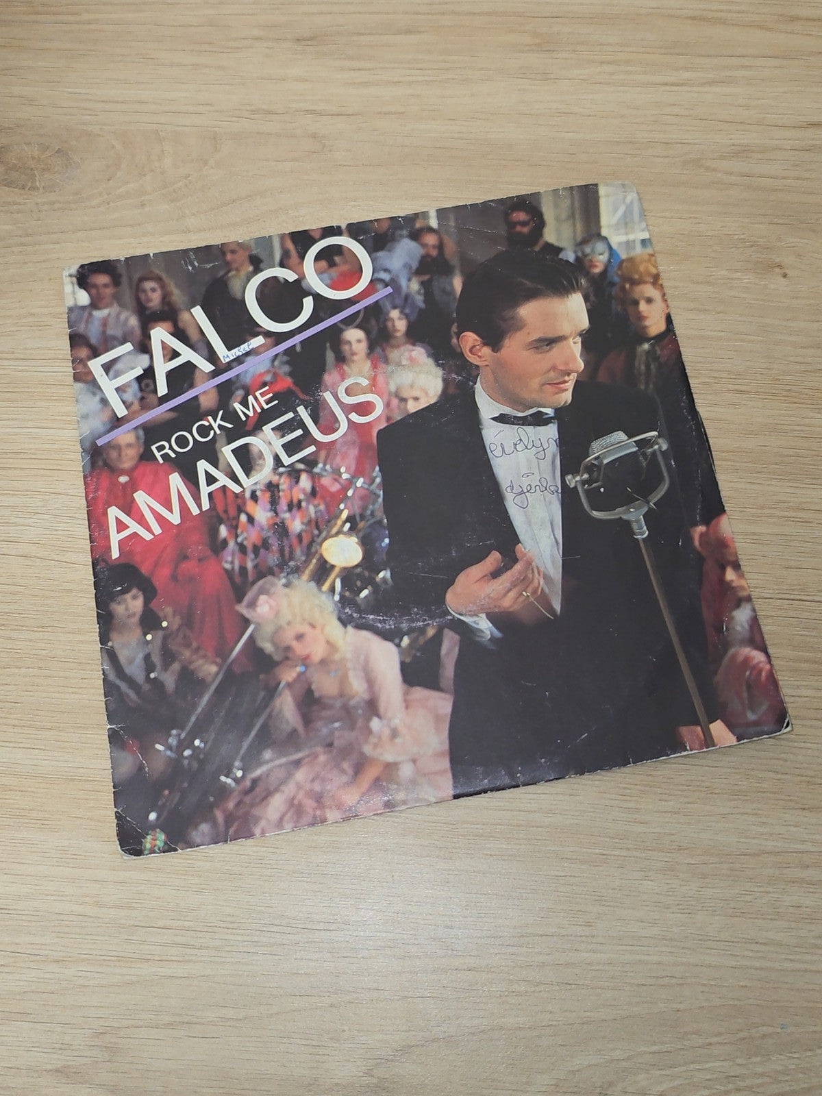 Vinyle 45 tours vintage Falco ancien disque rétro collection musique pop rock