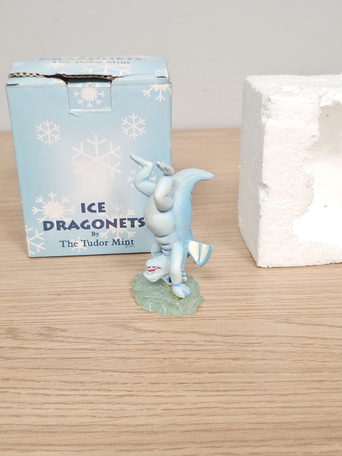 Figurine rétro Land of the Dragons 2002 DR09 ancien jouet collection fantasy