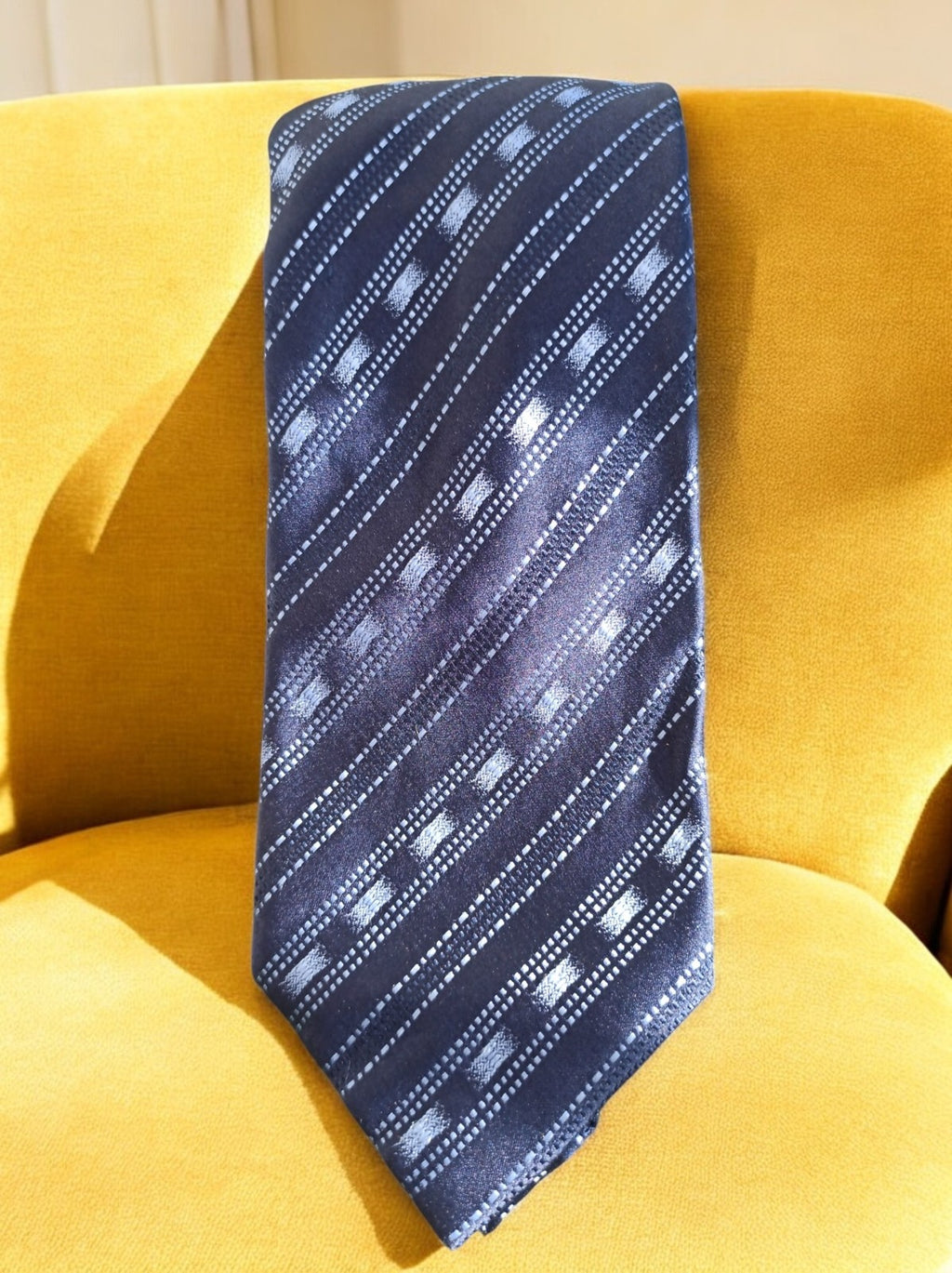 Cravate vintage Pascal Morabito bleu motifs géométriques rayés homme rétro