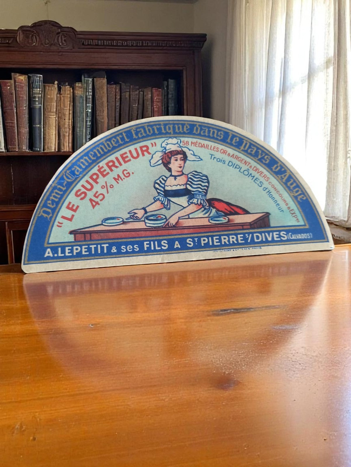 Étiquette fromagère vintage Le Supérieur A. Lepetit demi-camembert France déco