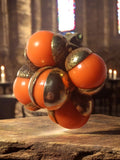 Boucle d’oreille vintage années 70 sphères orange style rétro unique