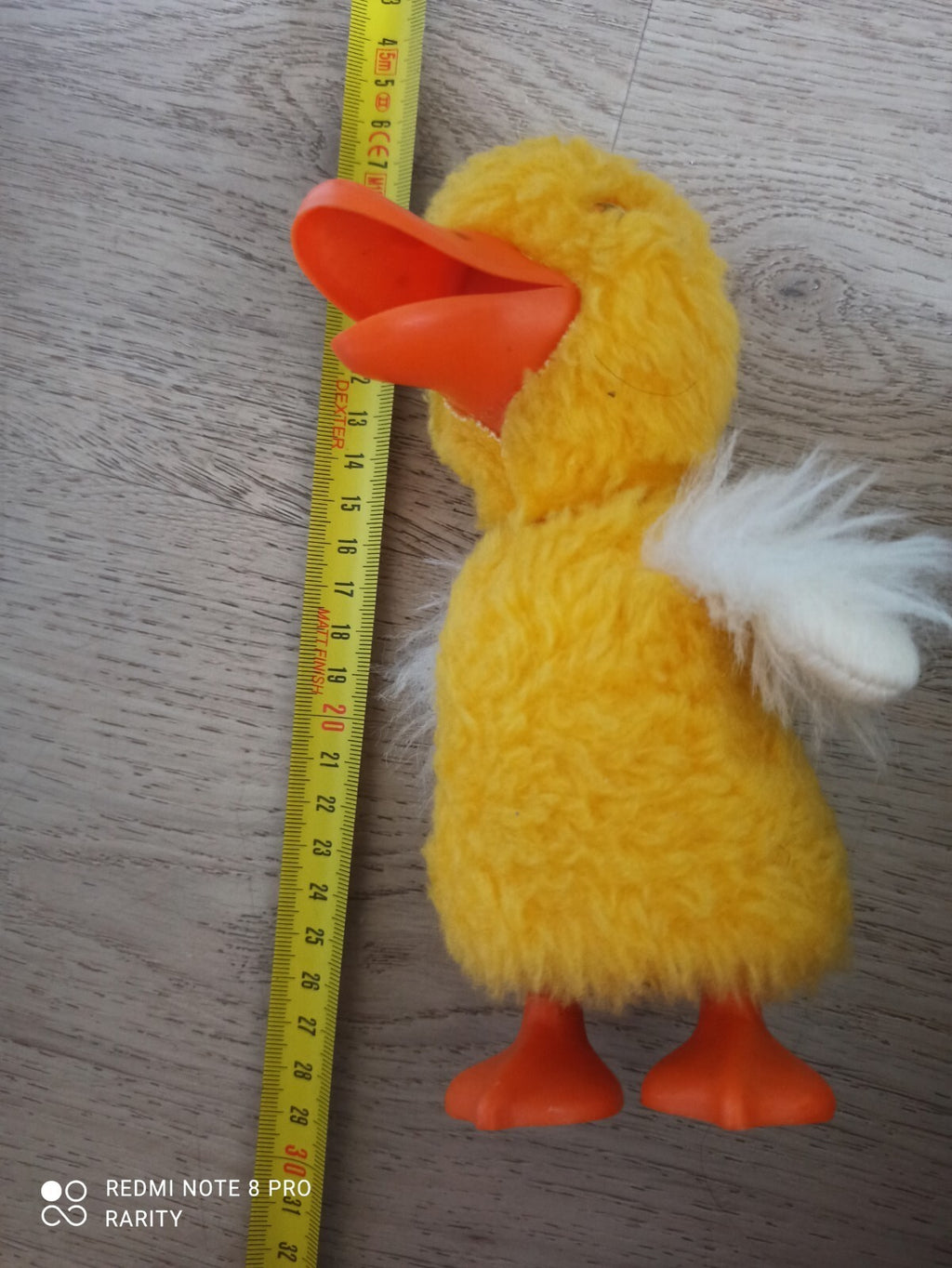 Jouet mécanique canard Max Carl 1979 vintage à clé jaune peluche ailes blanches