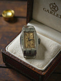 Montre mécanique femme vintage à restaurer ancienne, rétro collection montreuse