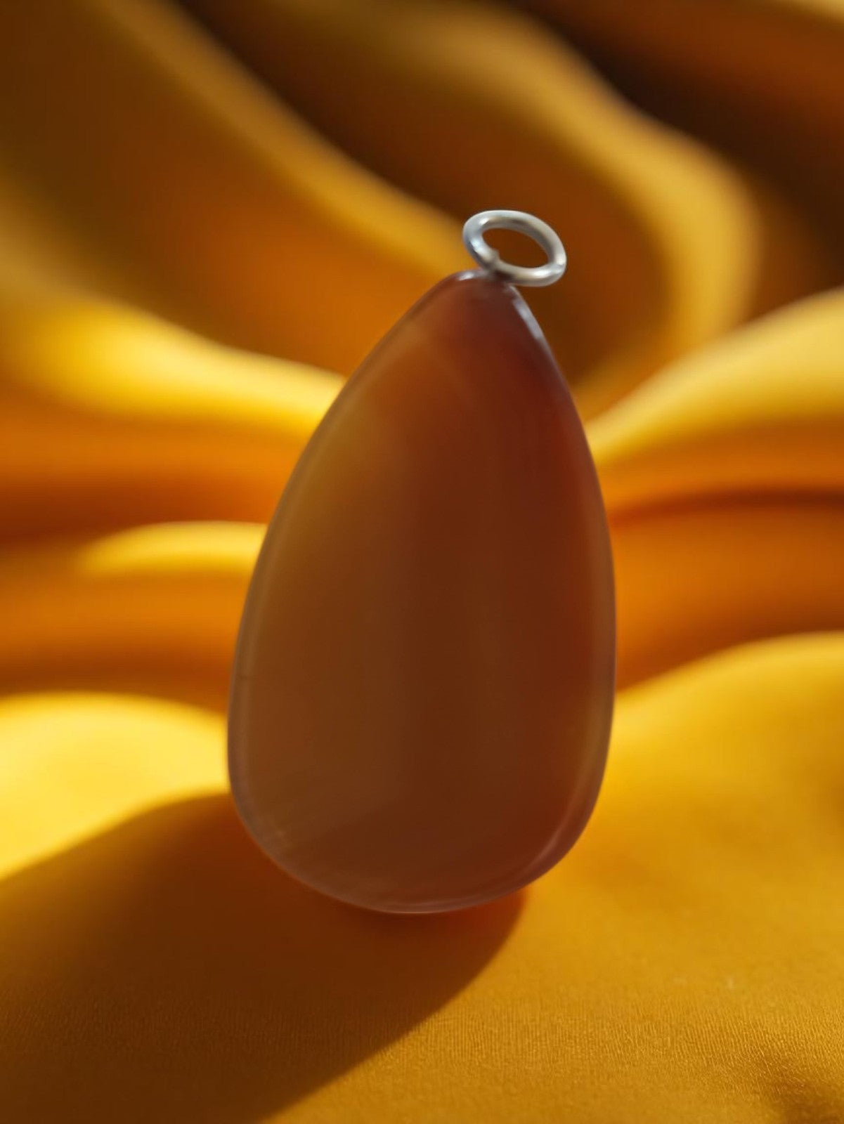 Pendentif vintage agate naturelle goutte rétro pierre semi-transparente