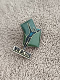 Pin's vintage sport Vie Active bleu vert émaillé années 90 (Ref 3)