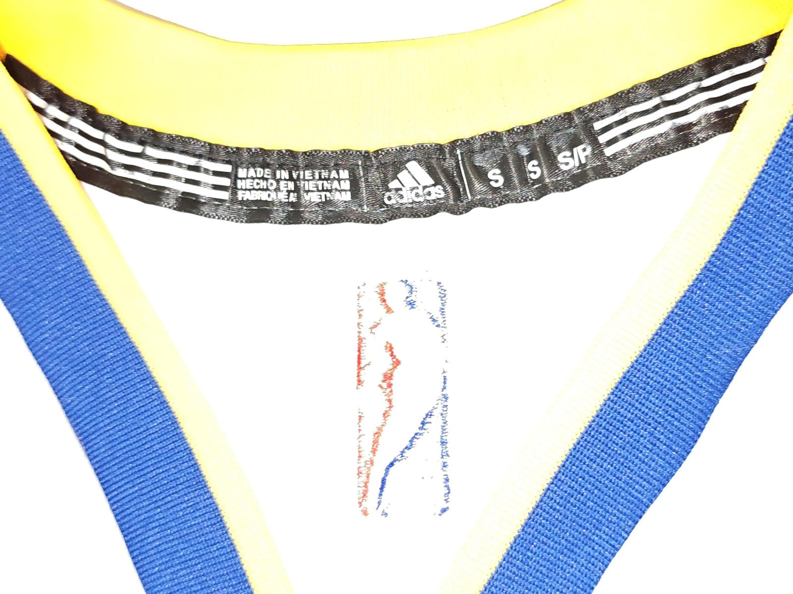 Maillot NBA Golden State Warriors Stephen Curry taille S Adidas officiel