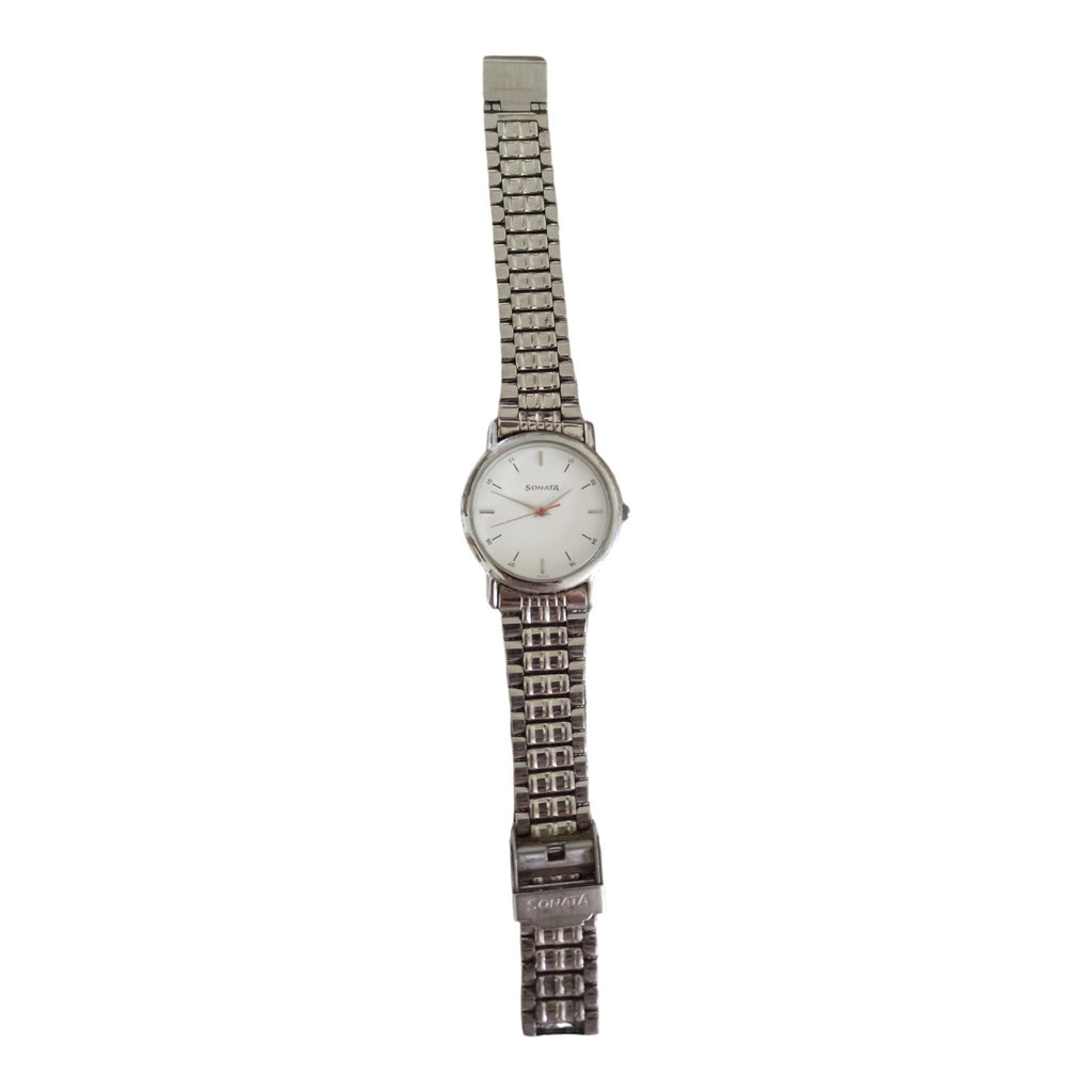 Montre femme SONATA bracelet métal argenté, cadran blanc, pile incluse