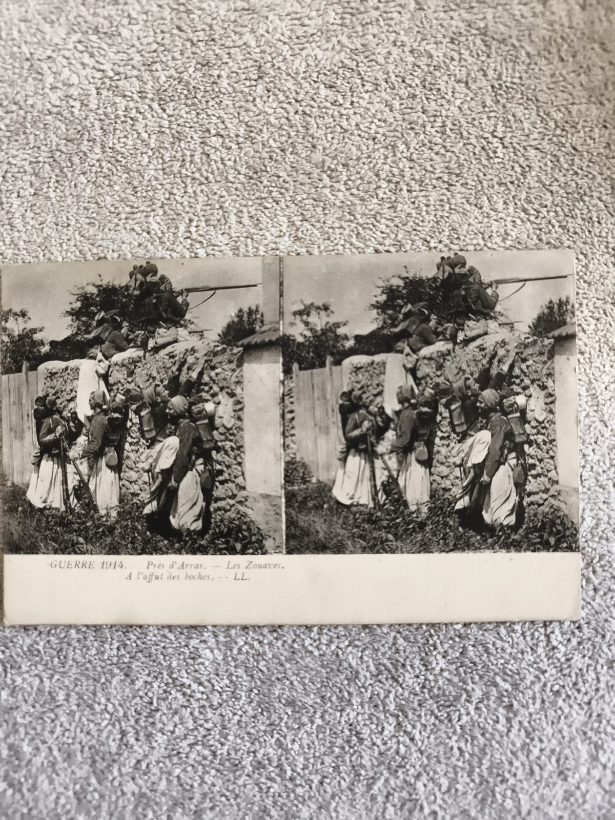 CPA stéréoscopique Guerre 1914 Zouaves Arras photo double LL