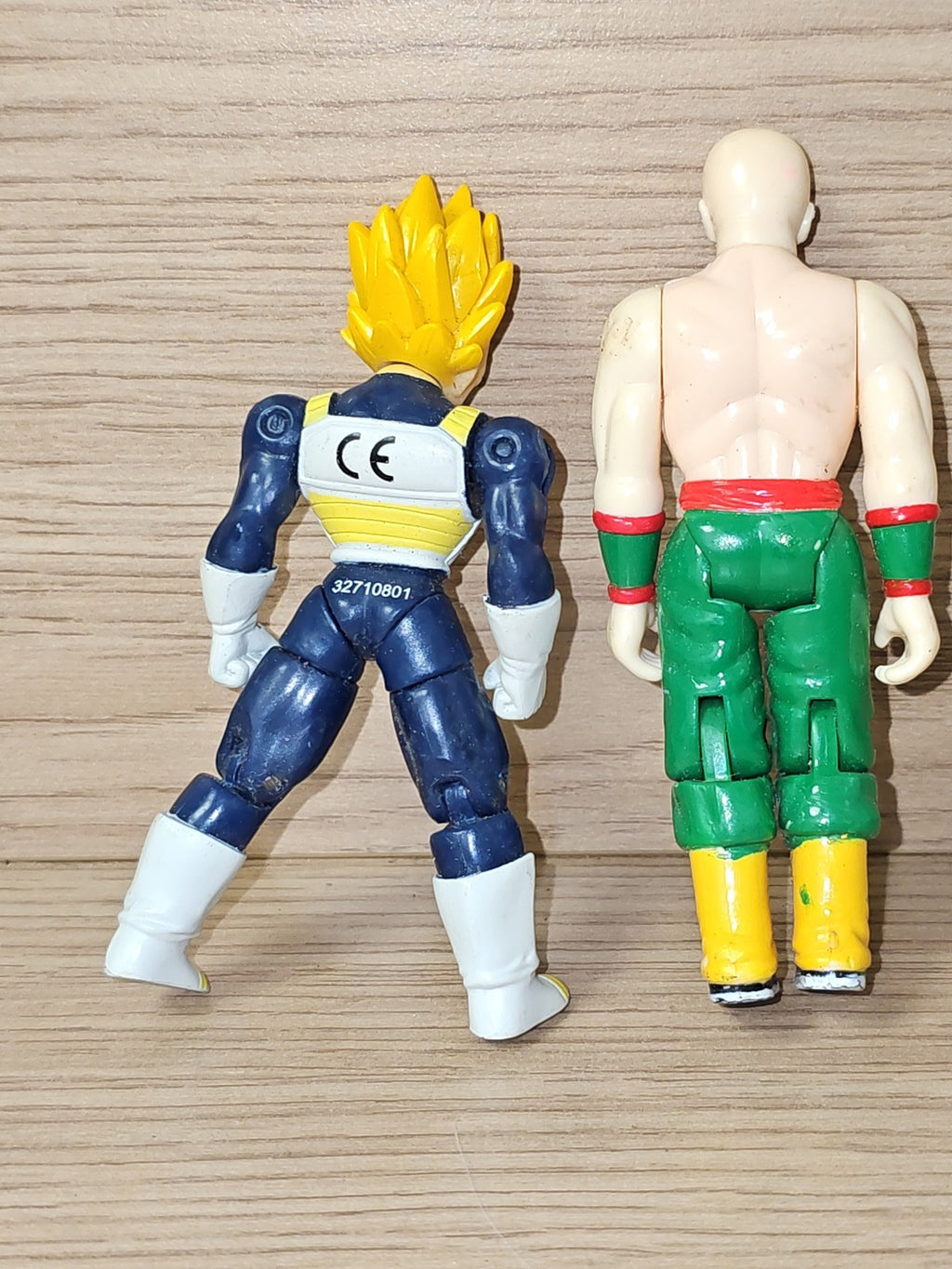 Lot figurines rétro Dragon Ball Z d'époque, anciens personnages, collection vint