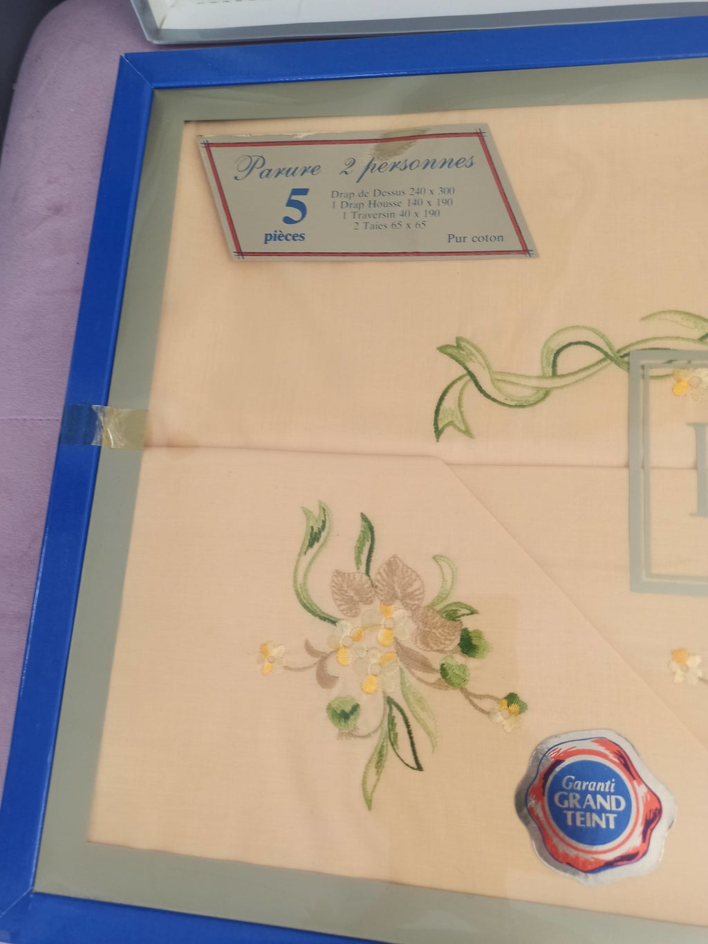 Parure de lit ISATIS linge de luxe broderie artisanale vintage rétro
