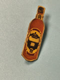Vintage pin's bouteille Grant 12 ? forme bouteille whisky collection