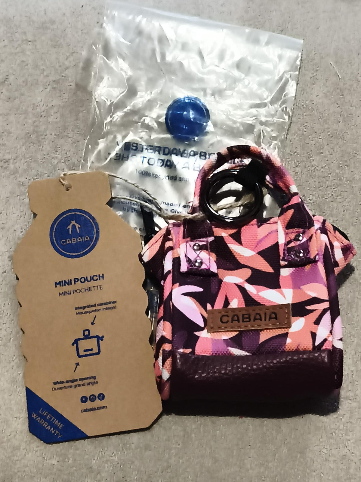 Mini pochette Cabaia motif feuilles rose violet neuf pouch sac accessoire