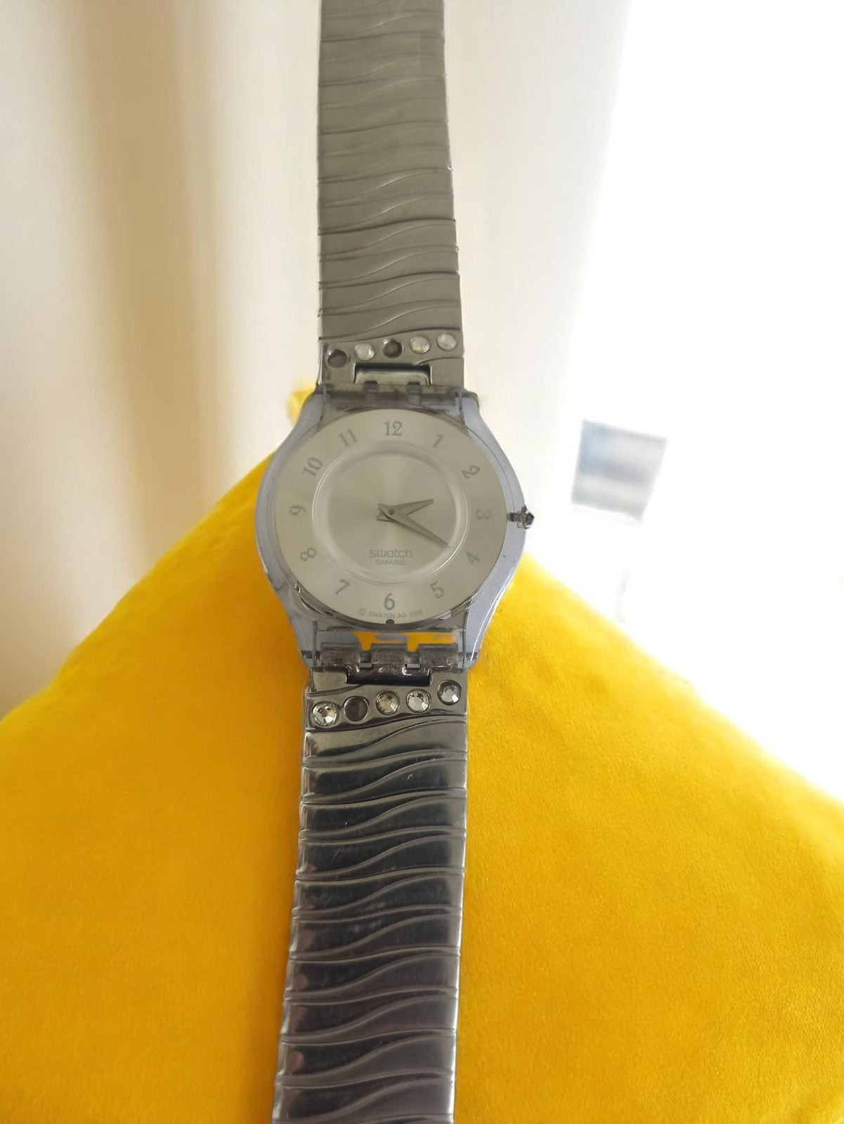 Montre femme Swatch vintage bracelet métal à restaurer quartz argenté rétro