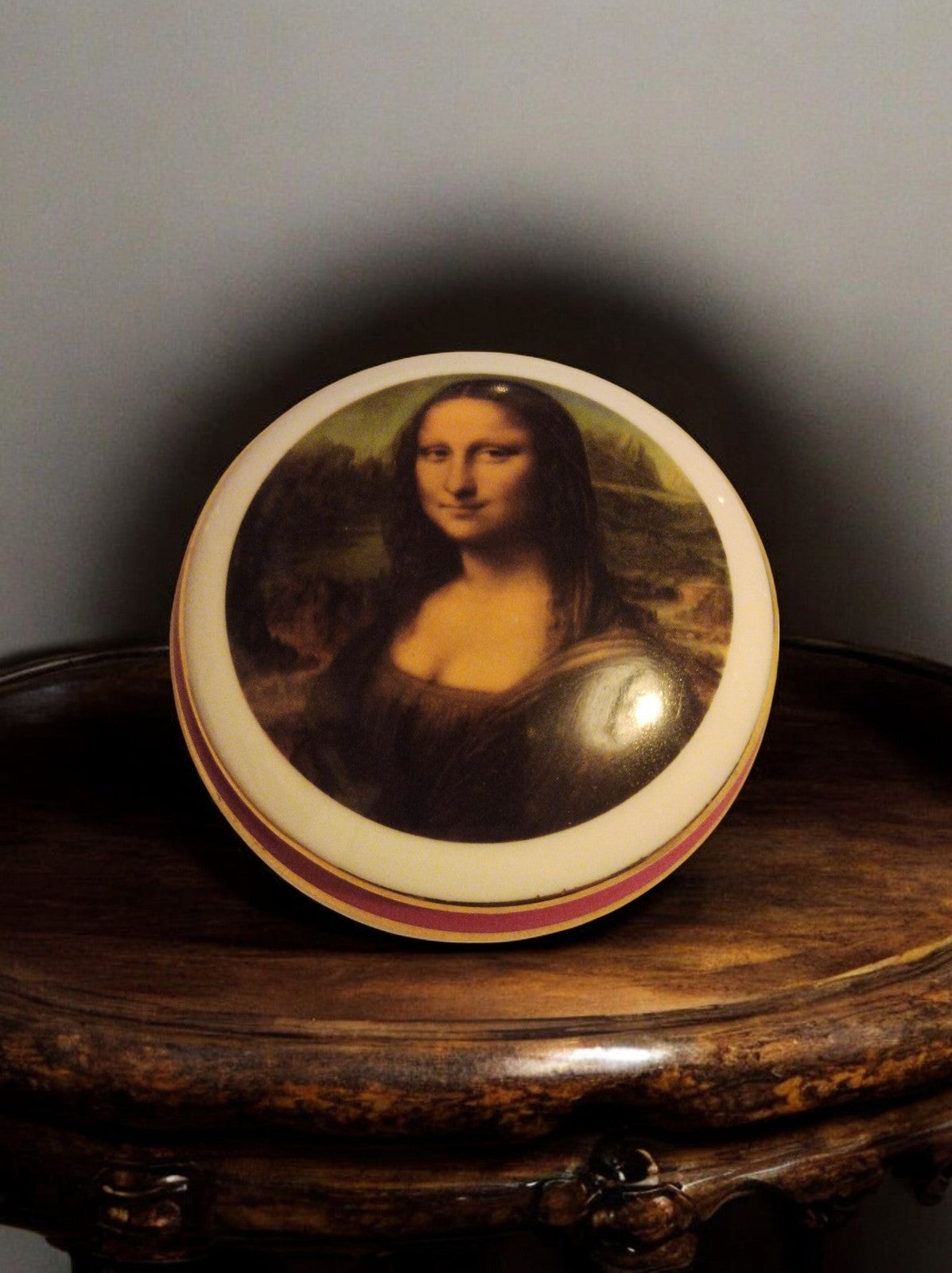 Boîte décorative Limoges France vintage Mona Lisa ronde couvercle décor tableau