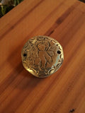 Pendentif vintage métal ange gravé années 50, médaille rétro bijou ancien