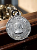 Médaille religieuse Lourdes ancienne ? effigie Vierge, souvenir vintage