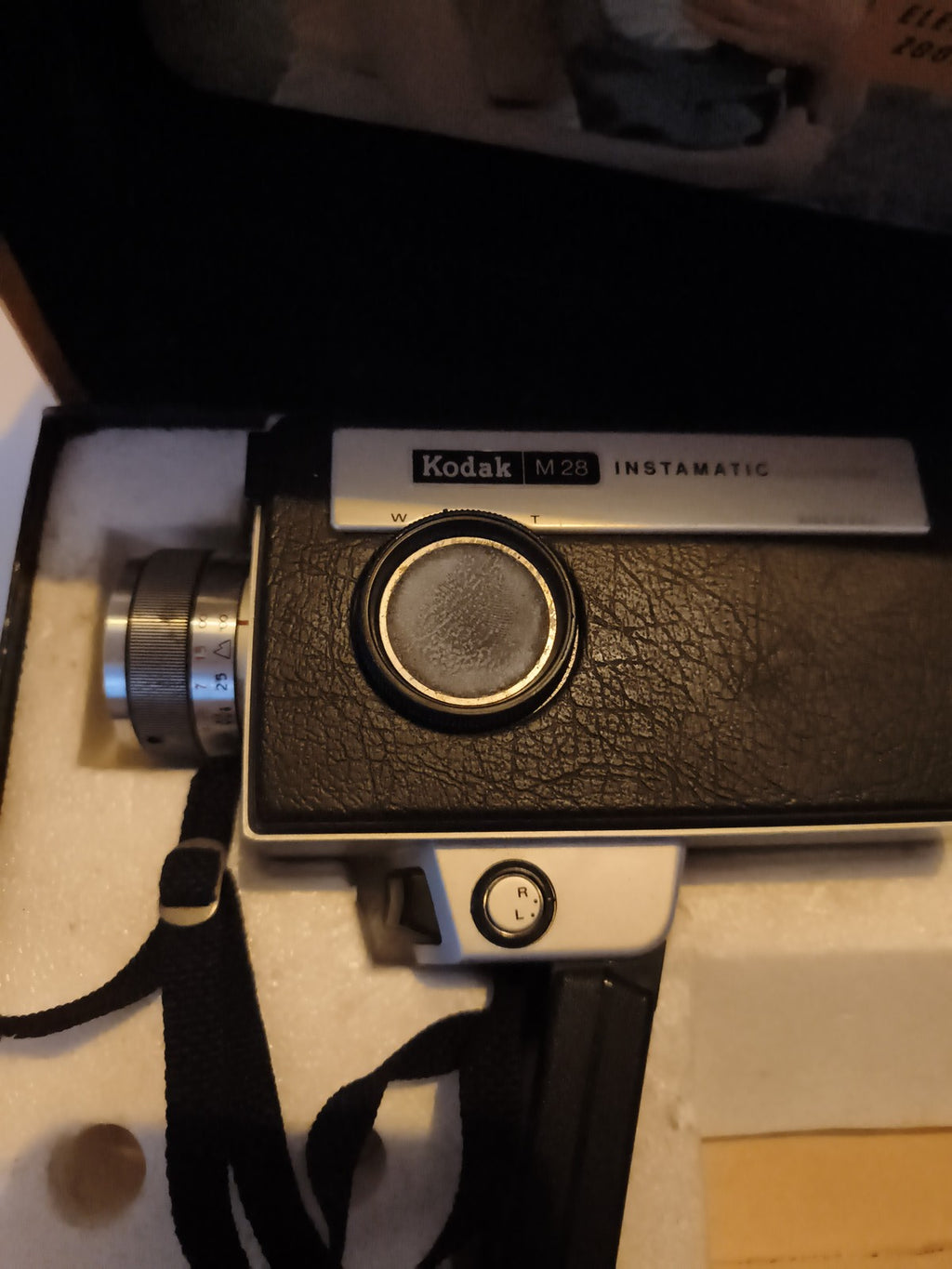 Caméra Kodak Instamatic M26 Super 8 avec poignée, Movie Outfit, étui d'origine