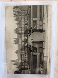Carte postale CPA Palais de Fontainebleau Grille d'Honneur Cour des Adieux