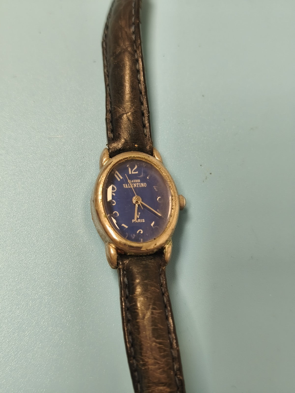 Montre femme vintage Claudio Valentino ancienne, rétro collection montre-bracele