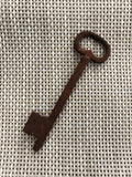 Ancienne clé de château, grande clé rustique, patine brun foncé, vintage