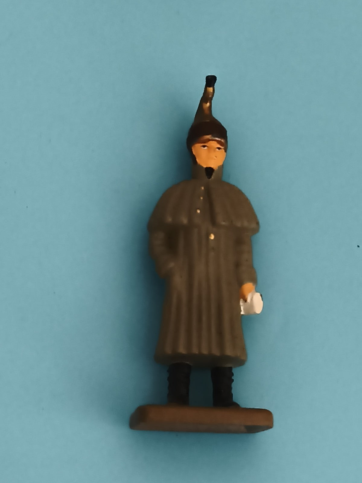 Figurine ancienne en plomb manteau long soldat officier XIXe peint main vintage