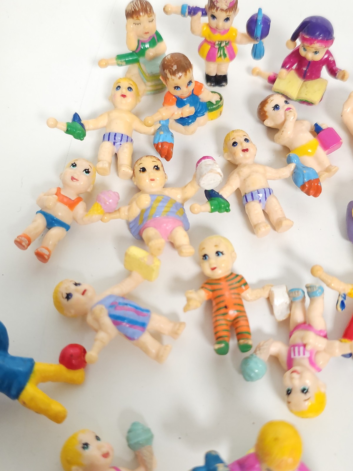 Lot figurines Babies babines mini personnages jouets marque Babies enfants jeu