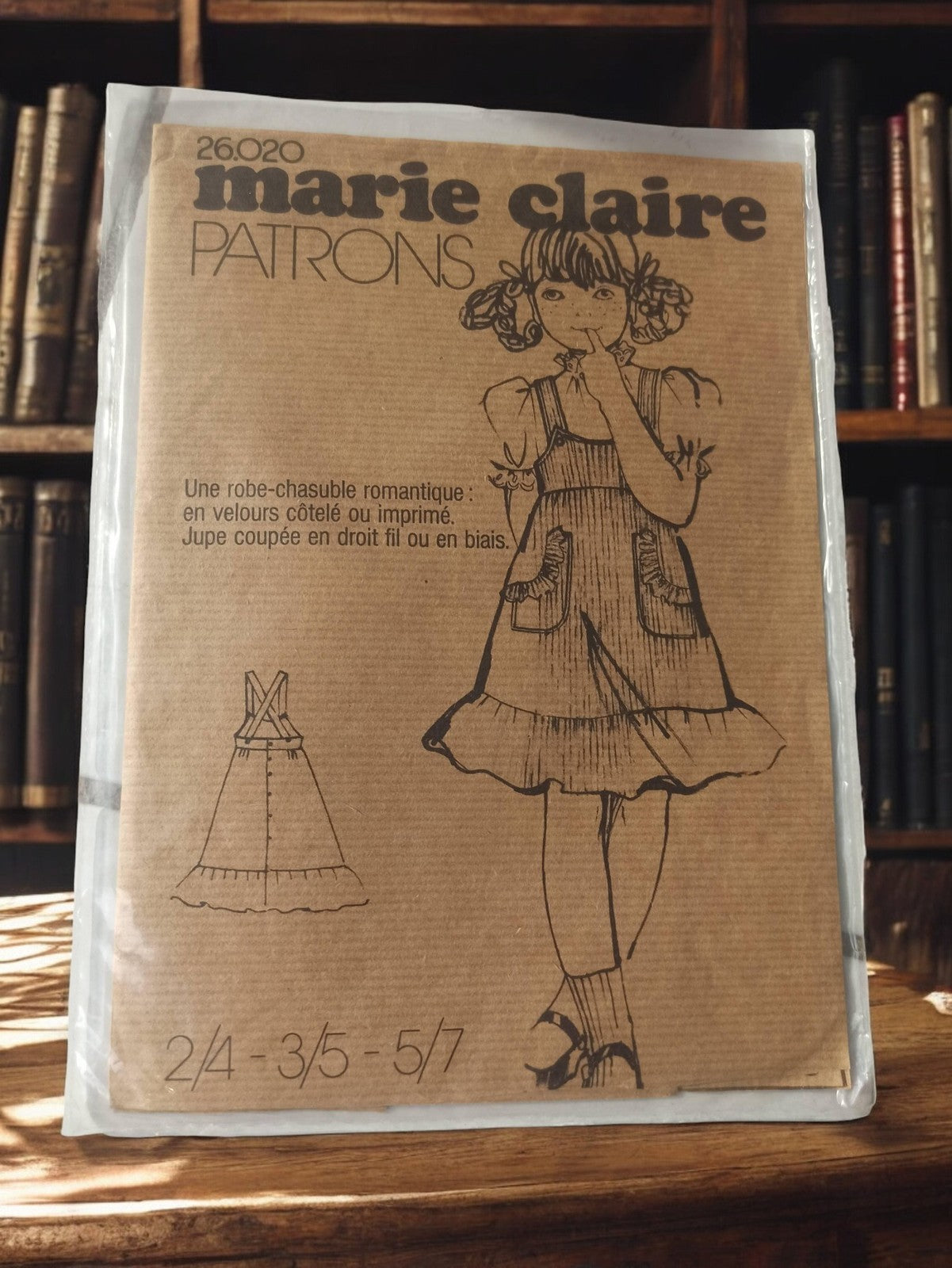 Patron couture ancien Marie Claire 26020 robe chasuble fille vintage rétro