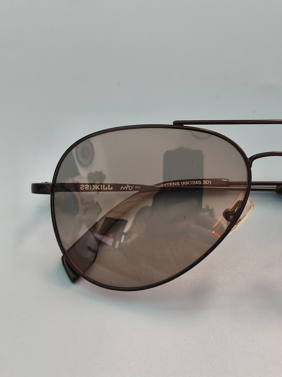 Paire de lunettes de soleil Kiss Kill, monture tendance, accessoire mode unisexe